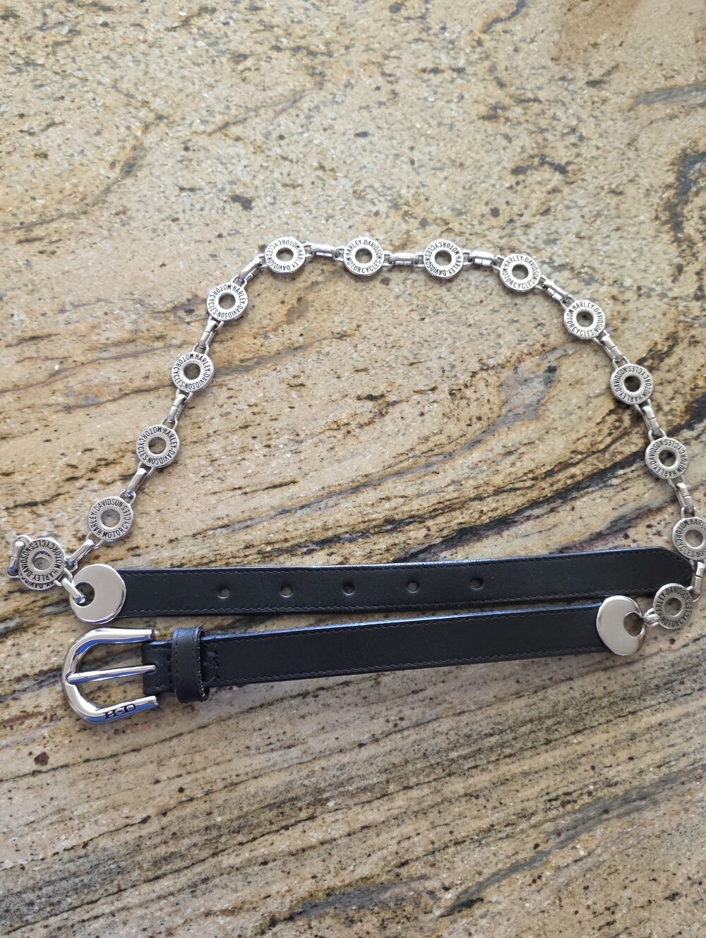 Vintage Y2K Women's Size L Harley-Davidson 97772-01VW Spinning Wheels Chain Belt